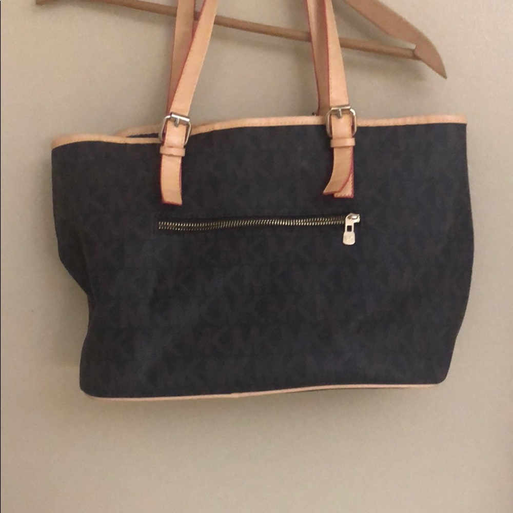Look a like purse